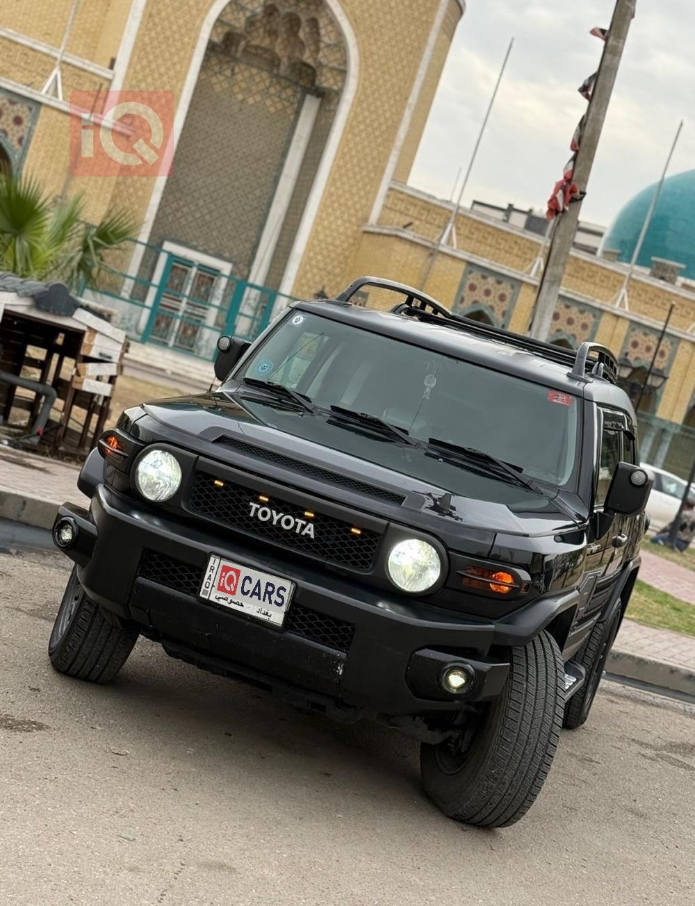 تويوتا إف جي كروزر